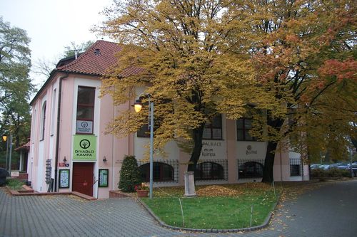 Divadlo Kampa_web