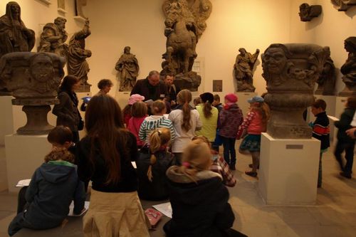 den deti v Lapidariu