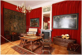 Praha 1 - Hradčanské náměstí - Salmovský palác - výstava Perštejnové a jejich doba