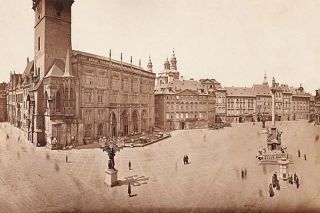 Staroměstská radnice a Staroměstské náměstí