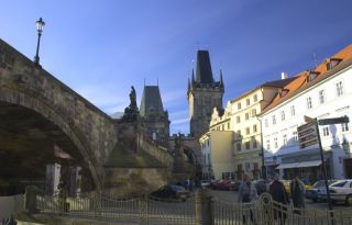 Malostranské mostecké věže