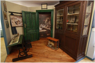 Národní pedagogické muzeum - pohled do školní třídy minulého století