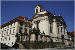 Praha 2 - kostel sv. Cyrila a Metoděje v Resslově ulici