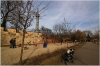 Petřín - Hladová zeď  u rozhledny a dětské hřiště