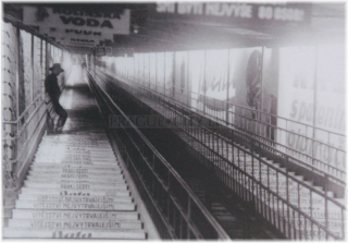 Praha 7 - Letná - fotografie pohyblivého schodiště na Letnou