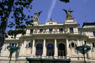 Praha 2 -  Divadlo na Vinohradech