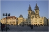 Staroměstské náměstí a v pozadí Chrám Panny Marie Před Týnem
