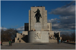 Praha 3 -  vrch Vítkov - Jezdecká socha Jana Žižky z Trocnova