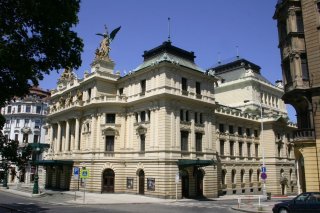 Vinohradské divadlo