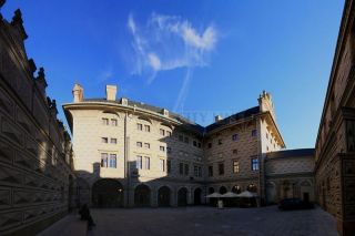 Schwarzenberský palác