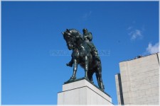 Jezdecká socha Jana Žižky na Vítkově je opět odhalena veřejnosti