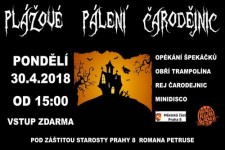 Plážové pálení čarodějnic