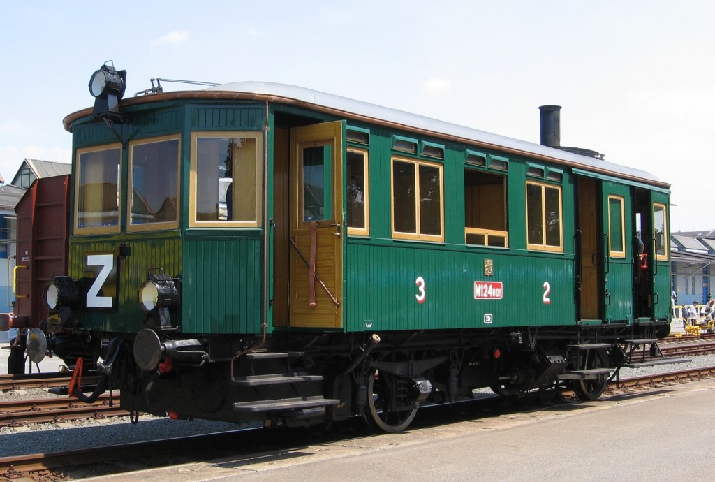 Jízdy parního vozu Komarek v depozitáři NTM